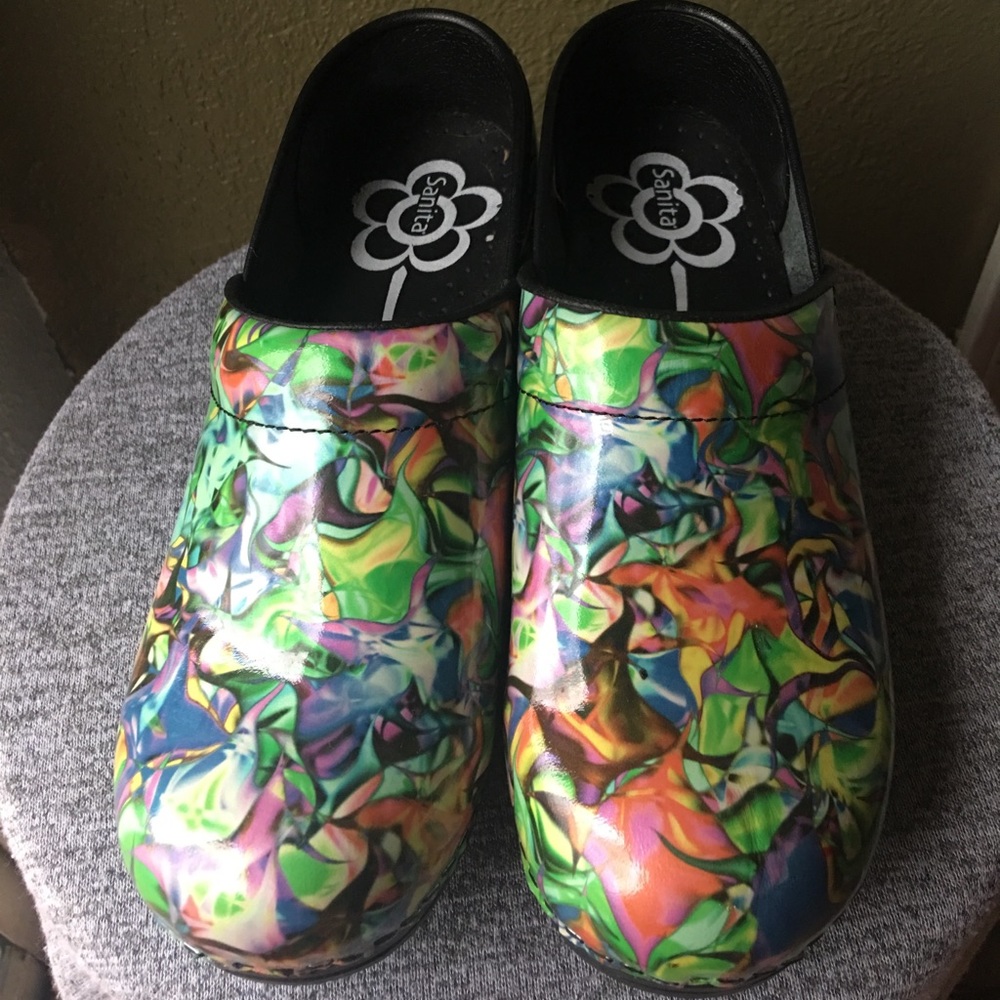 Sanita nursing clogs